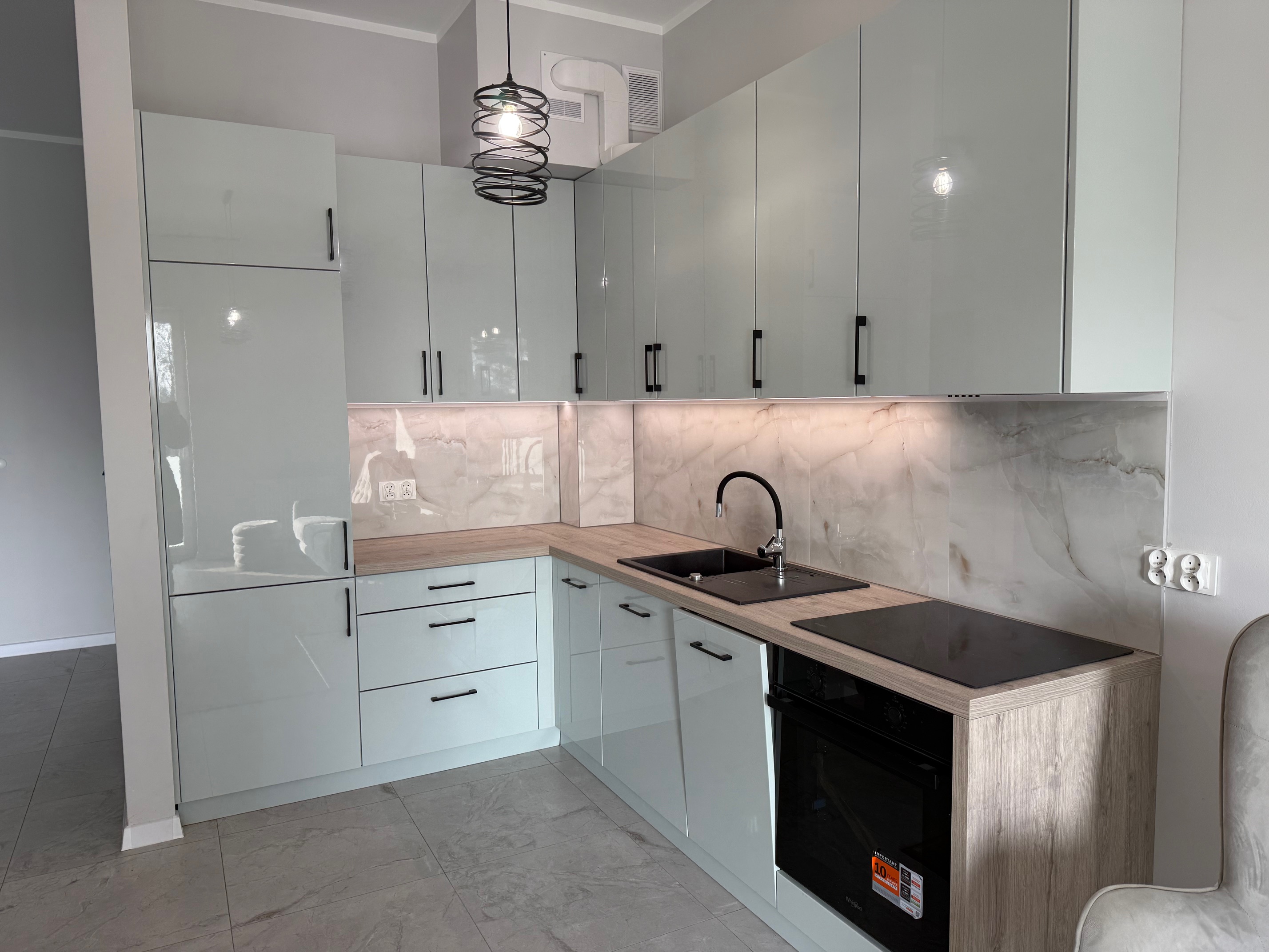 ProsperHome.pl - centrum nieruchomości:  Mieszkanie Jelcz-Laskowice  