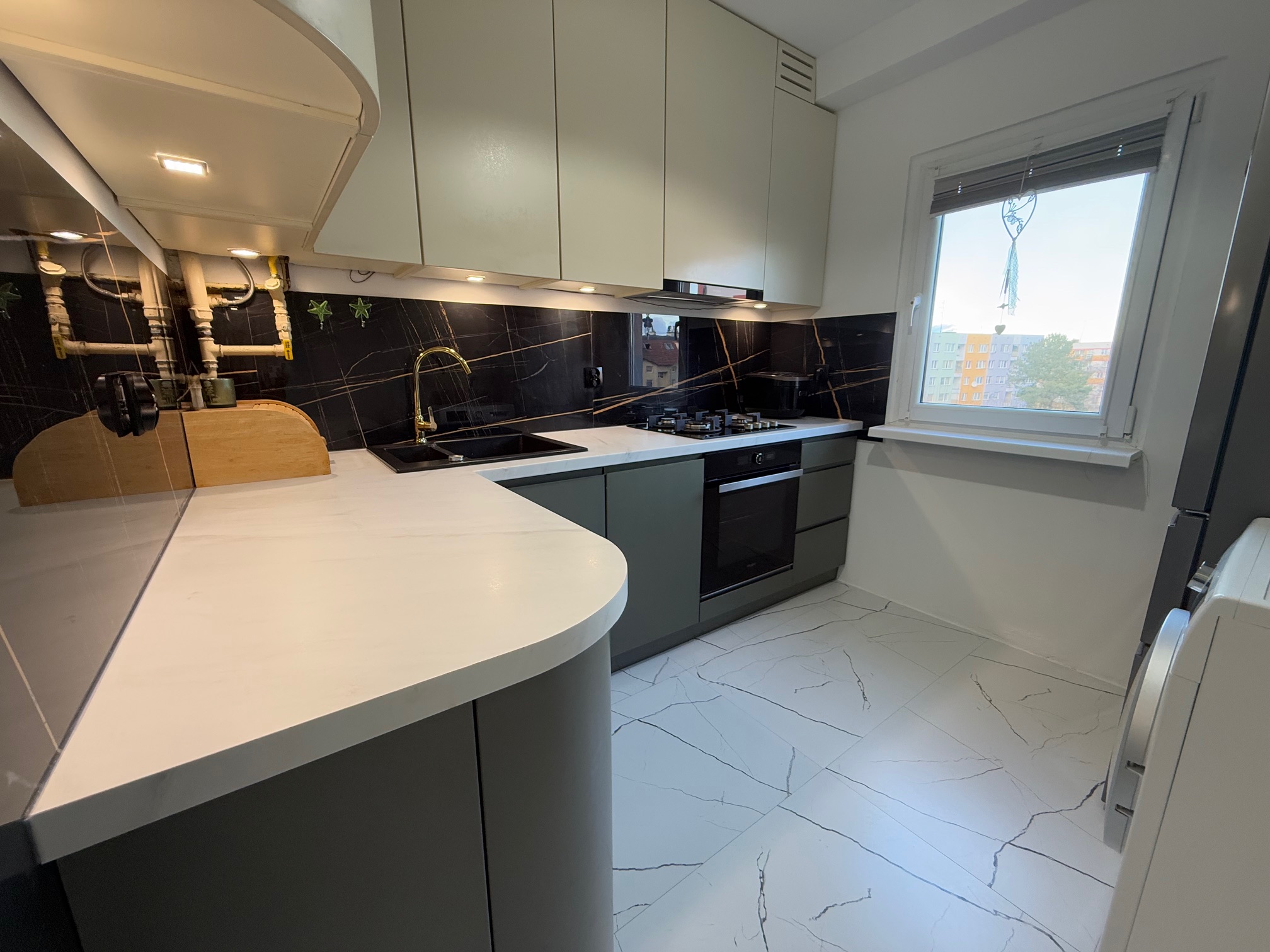 ProsperHome.pl - centrum nieruchomości:  Mieszkanie Jelcz-Laskowice  